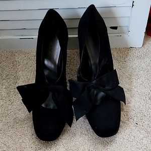 Ana Marino Black Bow heels
